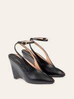Ferragamo Peep toe wedge sandal - Image 4